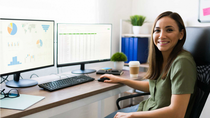 Maßgeschneiderte Logistikdienstleistungen für maximale Versorgungssicherheit In einer globalisierten Welt mit immer komplexeren Lieferketten ist Versorgungssicherheit von entscheidender Bedeutung. RÖCO SOLUTIONS bietet maßgeschneiderte Logistikdienstleistungen, die speziell auf die Bedürfnisse mittelständischer produzierender Industrieunternehmen zugeschnitten sind. Unsere zertifizierten Prozesse und unser umfassendes Sortiment gewährleisten höchste Zuverlässigkeit und Verfügbarkeit – das Fundament für eine reibungslose Logistik.