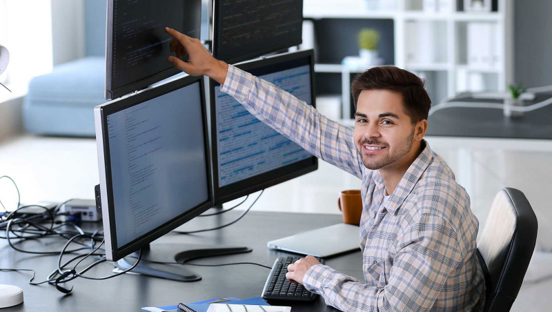 Wir stellen ein: IT-Systemadministrator (w/m/d). Wir freuen uns auf Ihre ausschließlich elektronische Bewerbung im PDF-Format mit Angabe Ihrer Gehaltsvorstellung und Verfügbarkeit an: bewerbung@roeco.de